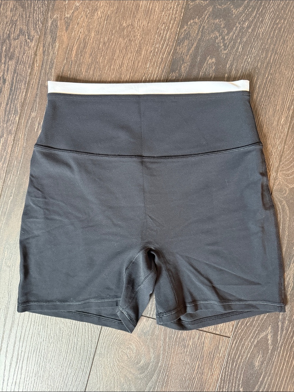 A&F YPB studioFLEX Bike Short in Black with White Waistband